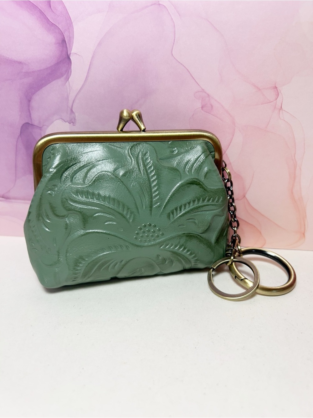 Patricia Nash Borse Tooled Leather Kiss-Lock Coin Purse Sage Green with Keyring